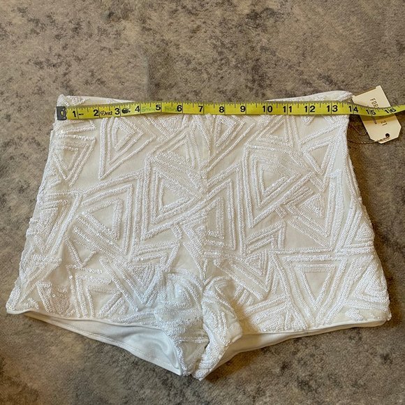 Forever21 White Embellish Shorts special occasion - Picture 9 of 11